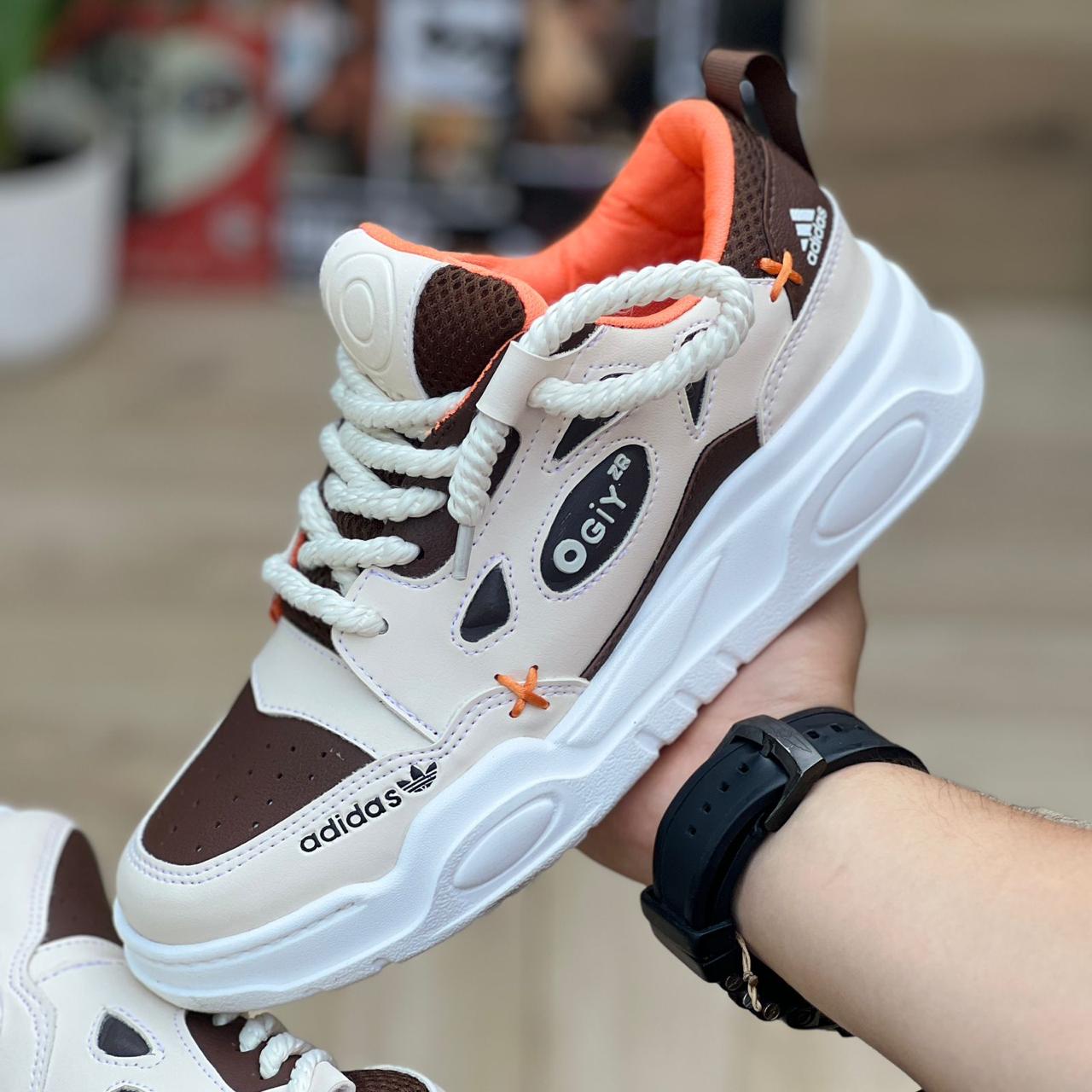 Deportivo Adidas Ogiy Unisex